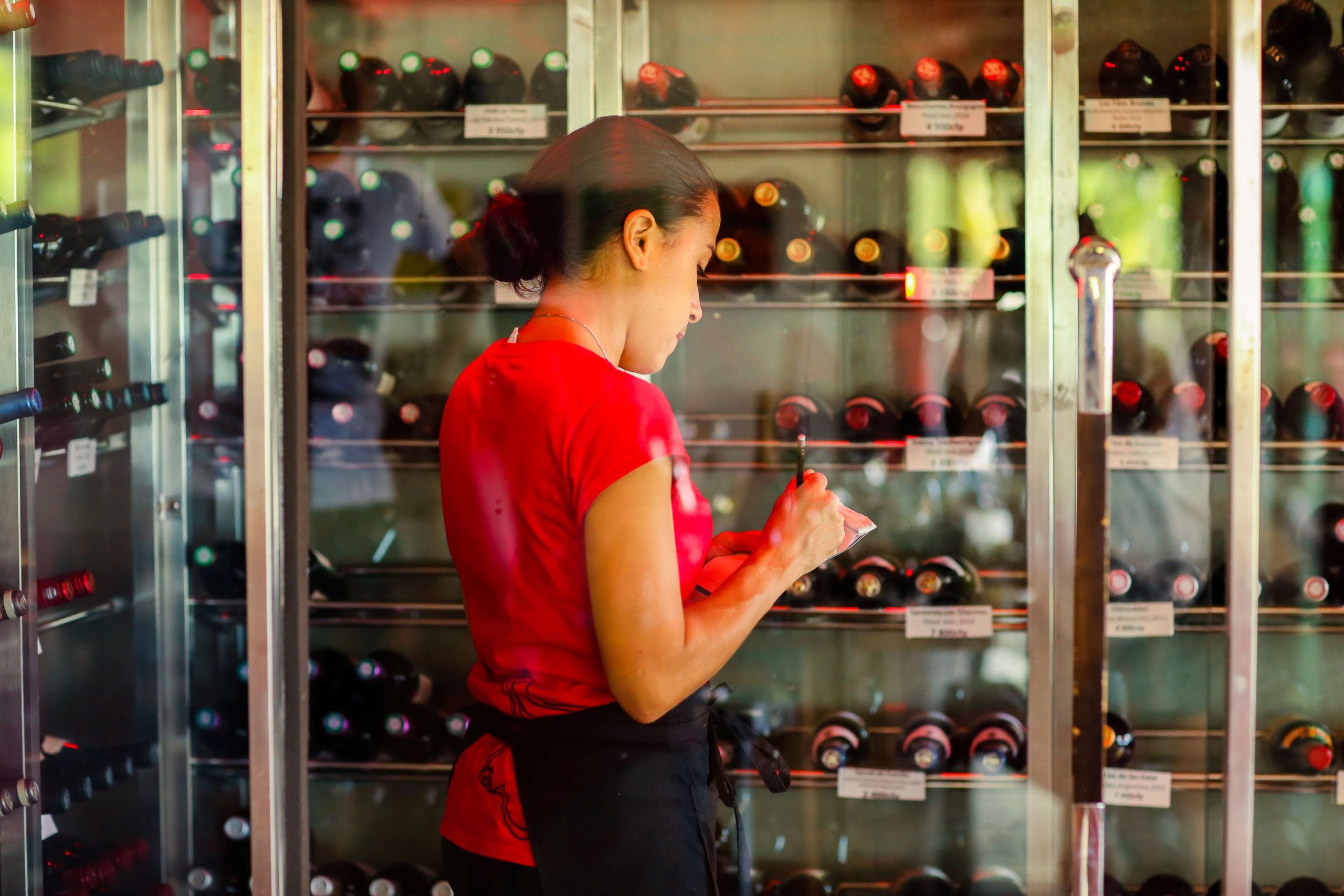 Fonds de commerce Restaurant à vendre Moorea avec Bar à vins et vue sur le lagon